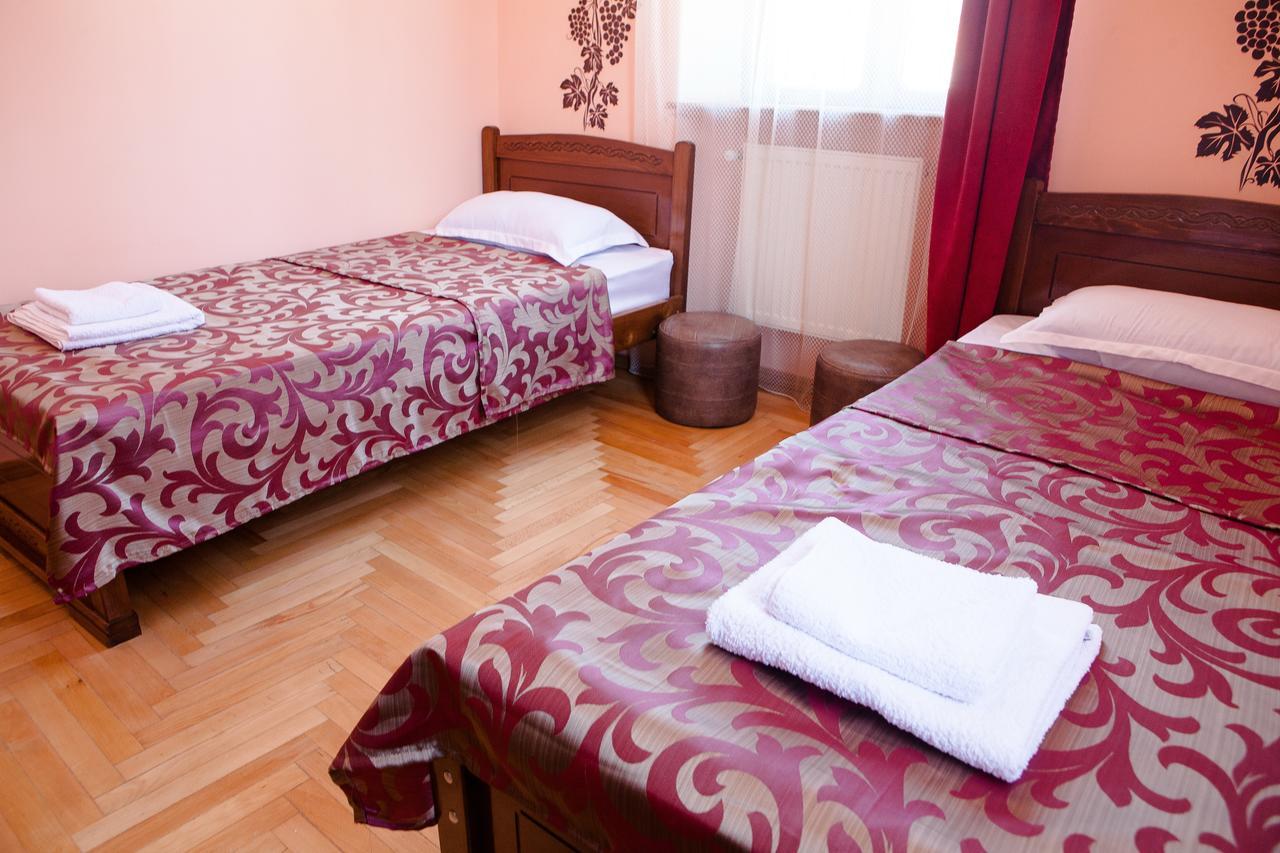 Vazi Hotel Tbilisi Exterior photo